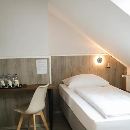 Skyline Отель 3*